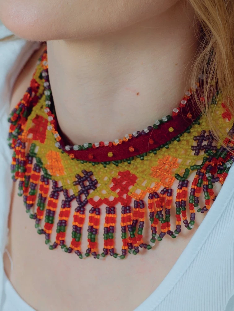 Russian Beads. The Revival of Ancient Jewelry-Making Traditions. Techniques, Schemes, Master Classes
