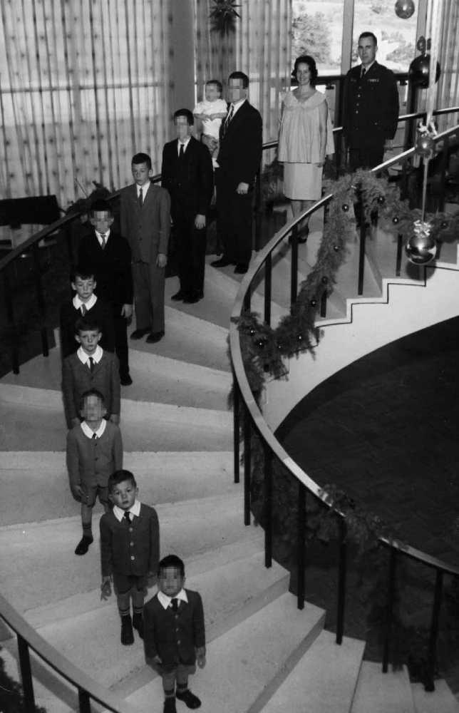 Coś jest nie tak z Galvinami. Idealna rodzina zniszczona szaleństwem