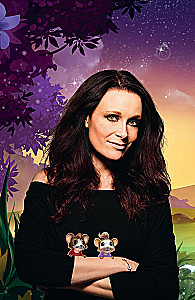 Maxi and Amelia. The Mysterious Hole in the Wall