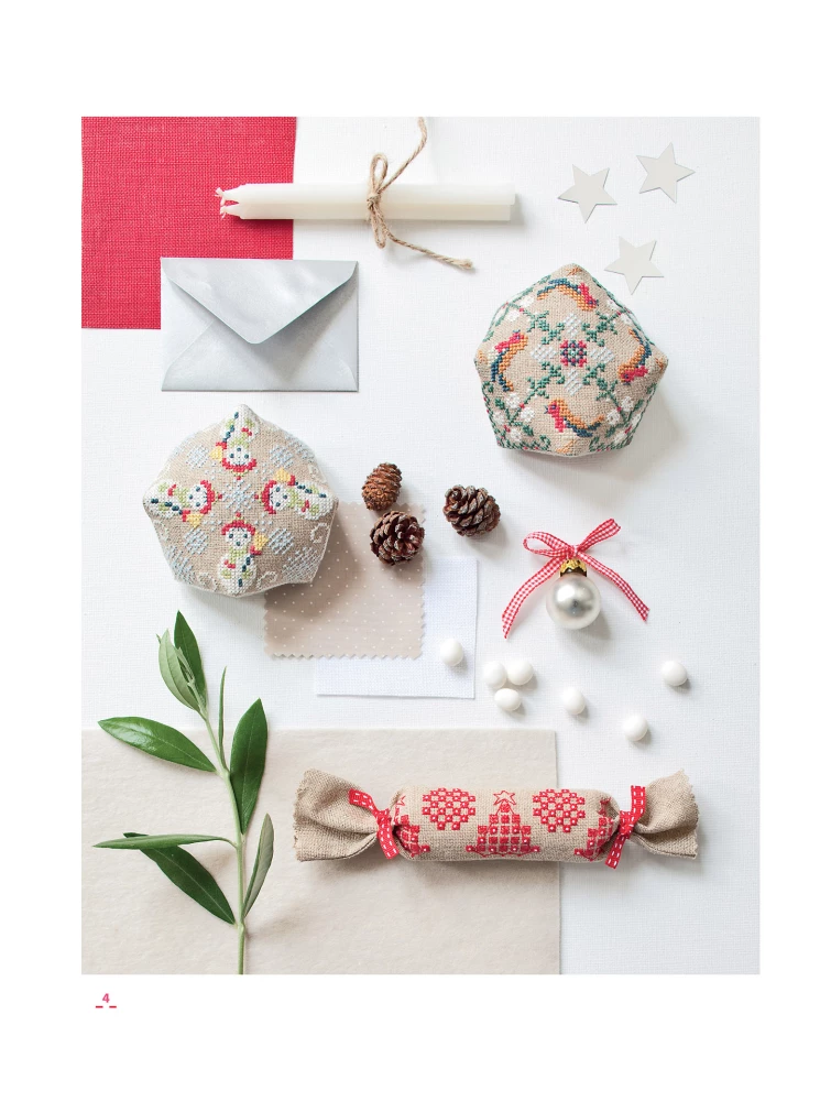 Dekorative Motive, gestickt mit Kreuzstich