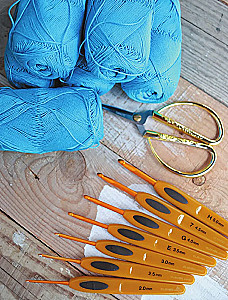 Knit Like an Artist. Creative Patterns and Models for Crochet