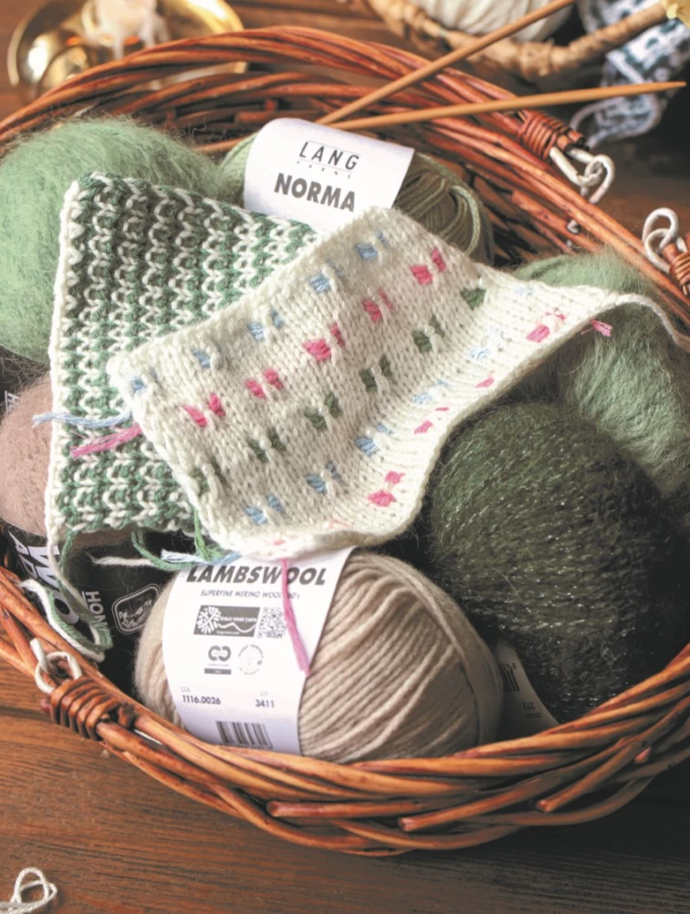 Mosaic Knitting from A to Z. Complete Practical Guide, Over 50 Patterns