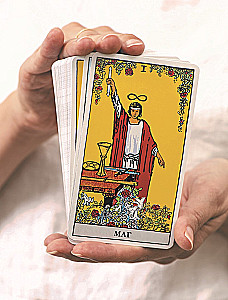 Таро для начинающих. Иллюстрированный путеводитель