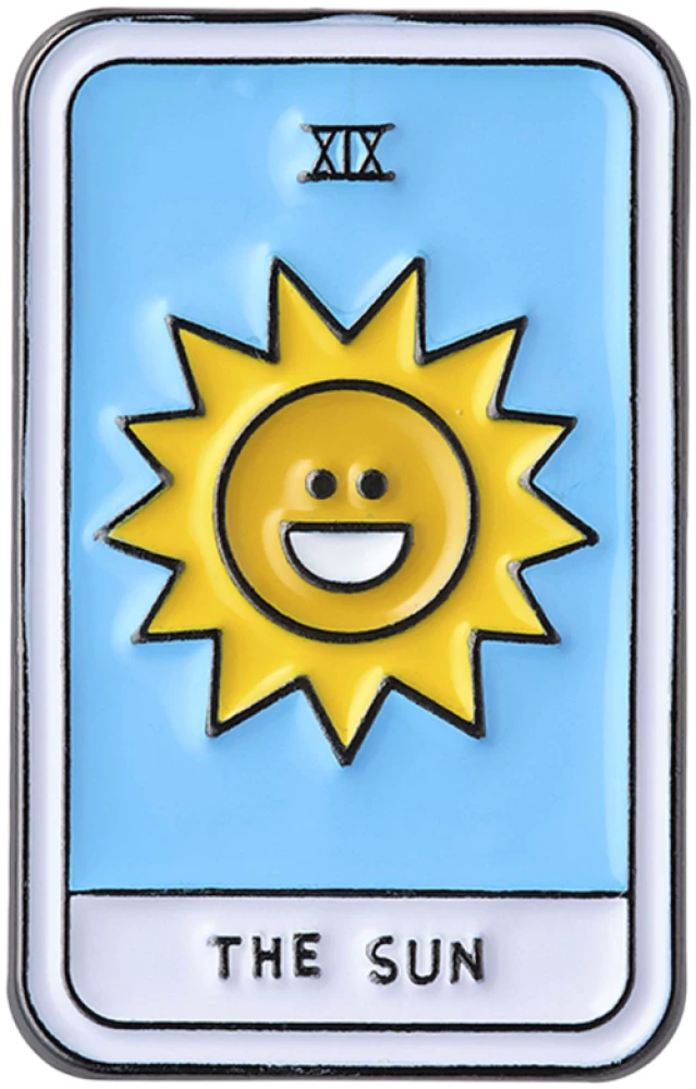 Значок эмалированный - Таро Солнце