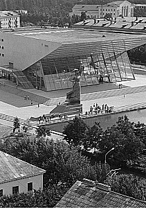 Brutalizmas ir modernizmas SSRS architektūroje. Šedevrai iš stiklo ir betono