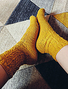Zeit, Socken zu stricken. 12 spannende Projekte für ein ganzes Jahr