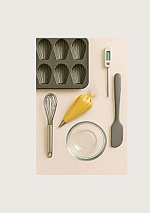 Madeleine. Legendary French Cookies - With Ease!