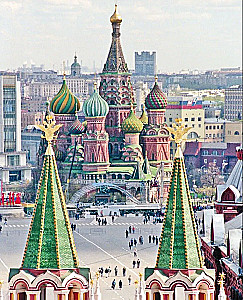 Moskva filmis. Reis lemmikfilmide võtmiskohtadesse. Alates "Moskva ei usu pisaratesse" kuni "Vend 2"