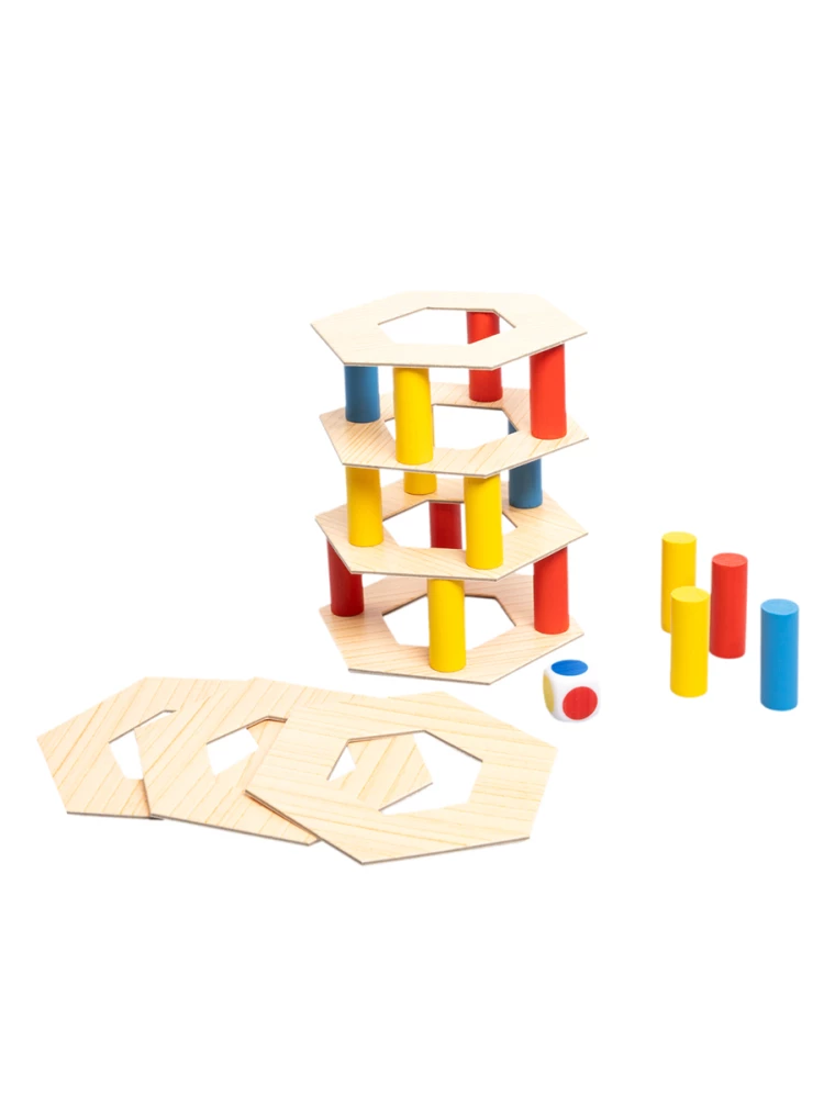 Spēle visai ģimenei - Sagrauj torni