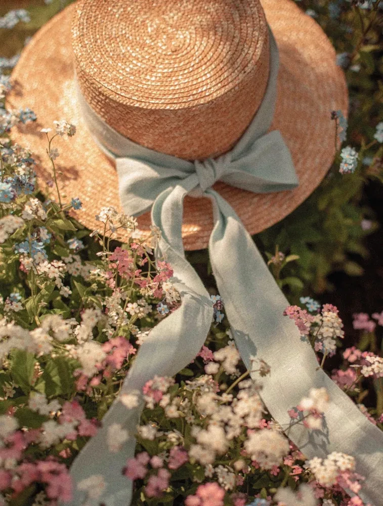 Seasons of Tenderness. Secrets of a Happy Lifestyle, Recipes for the Soul, and Home Decor