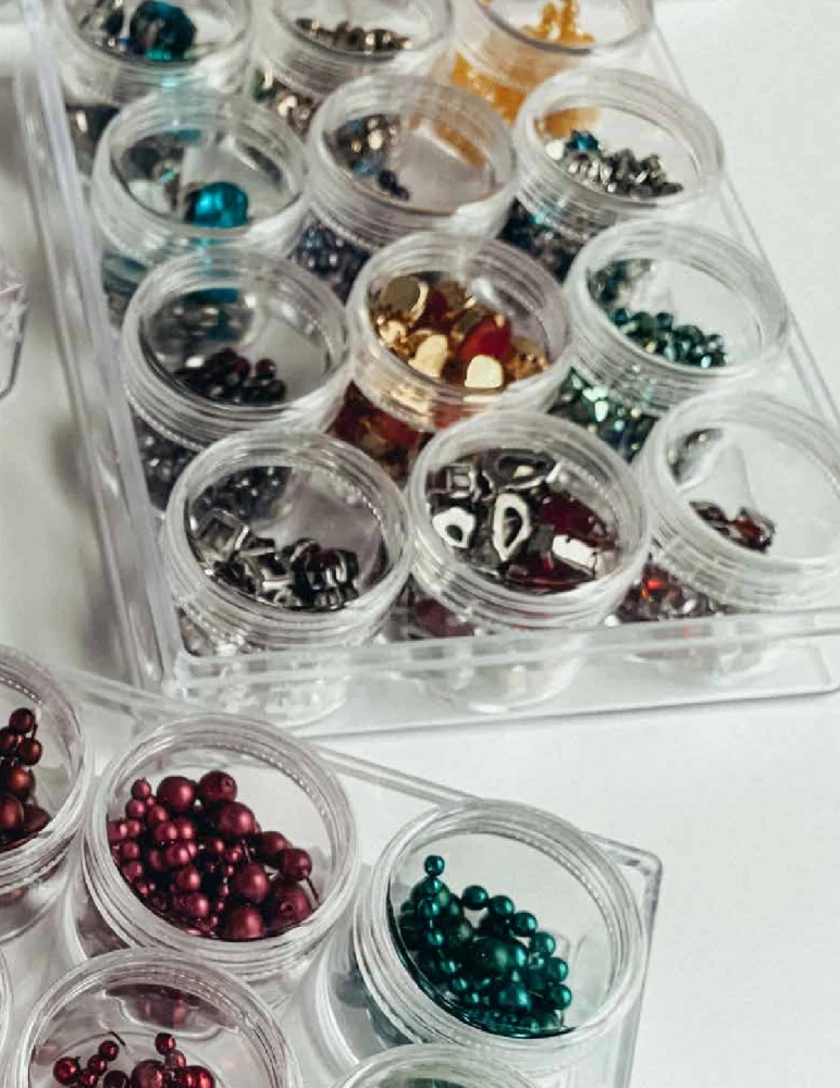 Дизайнерские украшения. Искусство вышивки бисером