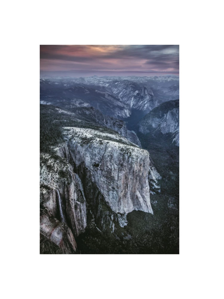 From Edge to Edge. Captivating Expeditions in the Photos of a National Geographic Photographer