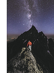 From Edge to Edge. Captivating Expeditions in the Photos of a National Geographic Photographer