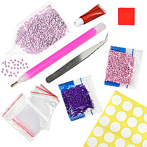 Dimanta mozaīka uz apakšrāmja - Glamūrīgā kaķenīte, 30x30cm