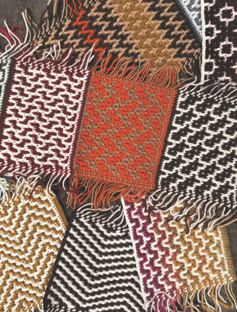 300 Unboring Patterns. Mosaic Crochet with Yulia Gendina