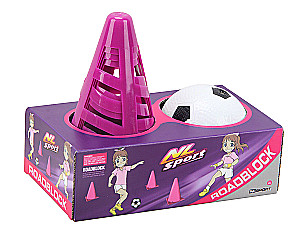 Sporto žaidimas - Treniruotinis kamuolys ir kūgiai