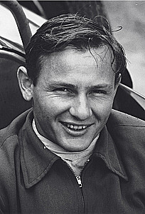 McLaren. The History of a Legendary Manufacturer