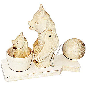 The Bogorodskaya Toy: The Bear Is Washing the Bear Cub