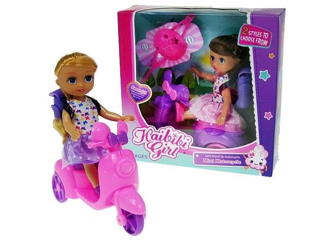 Doll Kaibibi Hipo on a scooter