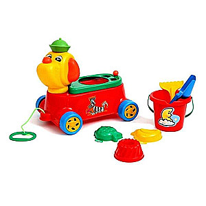 Winding toy with accessories for sandbox
