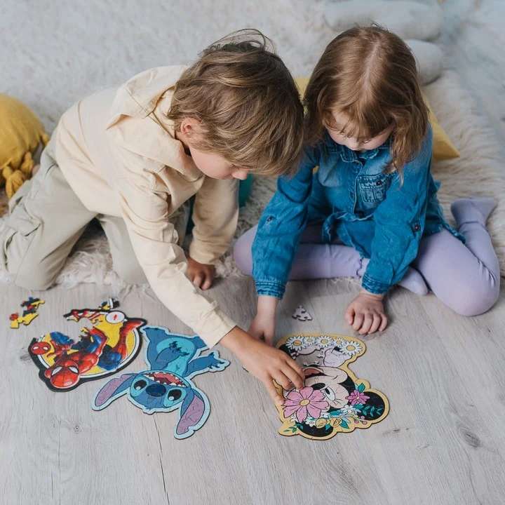 Puzzle 50 Wood Craft Junior Trefl: In Minnie's world