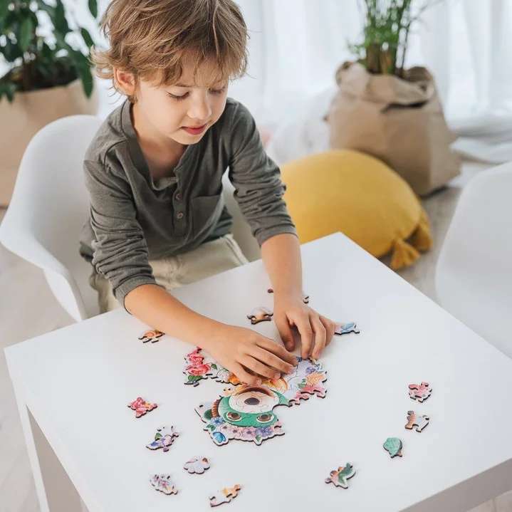 Puzzle 50 Wood Craft Junior Trefl: Happy Trefliks