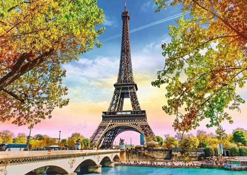 500 Piece Puzzle Trefl: Romantic Paris