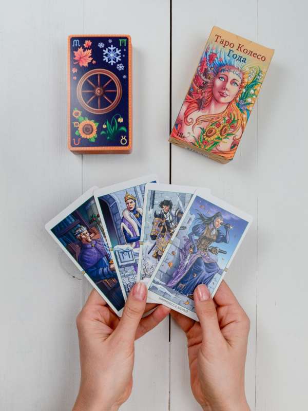 Tarot Wheel of the Year (78 cards + instructions)