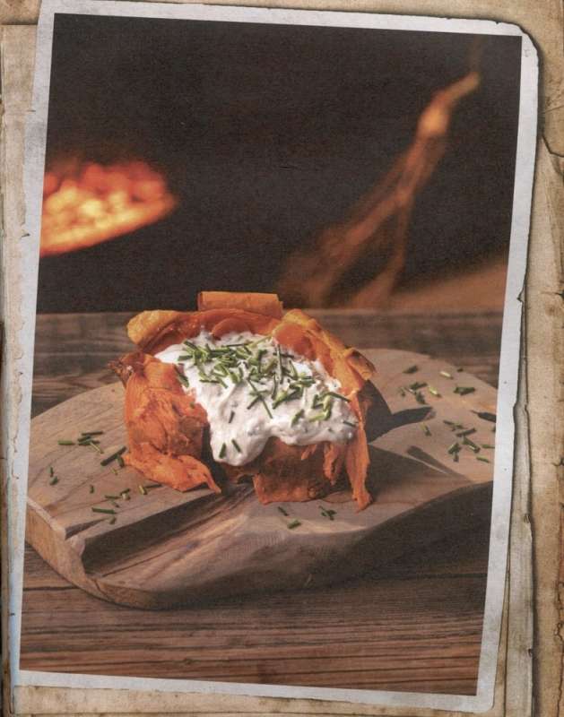 Recipes from the Tavern for Harry Potter. Treats from Hogsmeade, the 'Leaky Cauldron' and other magical places