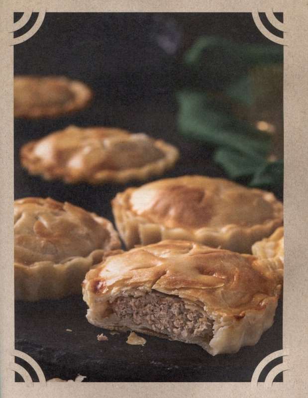 Sweet and Hearty Pastries from the USSR. Recipes of Nostalgia