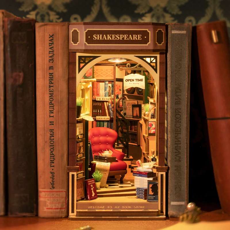 3D folding miniature ROBOTIME - Book Nook Shelf Insert Kit