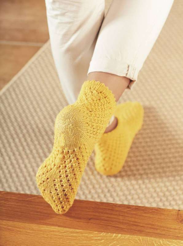 Learn to Knit Socks! Complete Guide