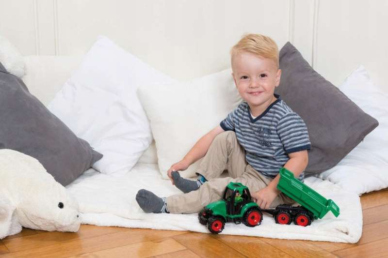 LENA Agricultural Tractor with Trailer and Driver