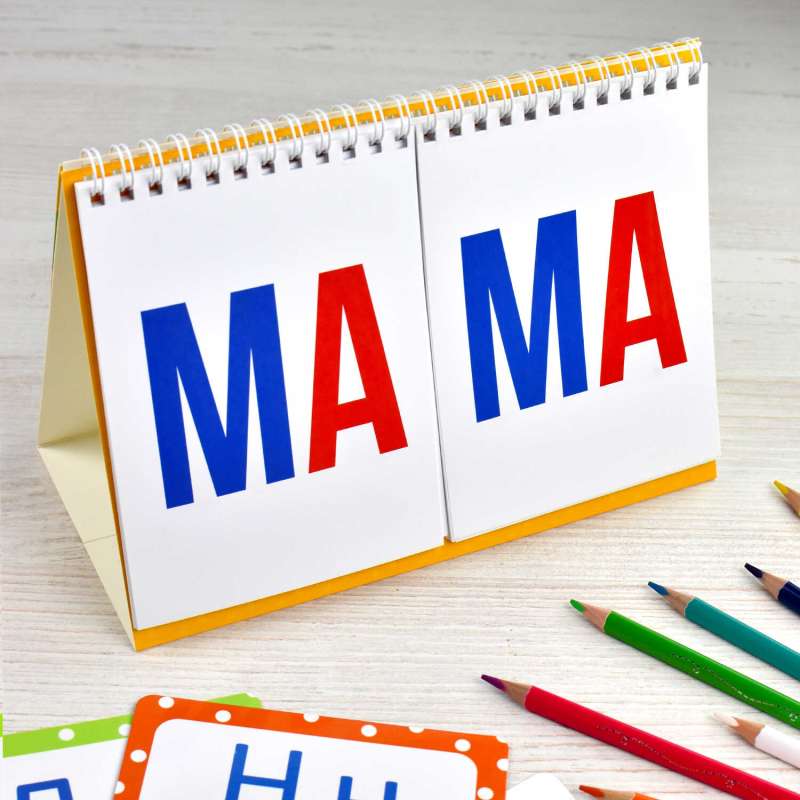 Teaching flip cards, bound. MAKE A WORD