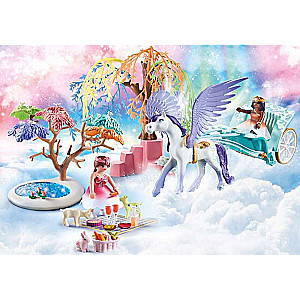 Picnic with the Pegasus Carriage