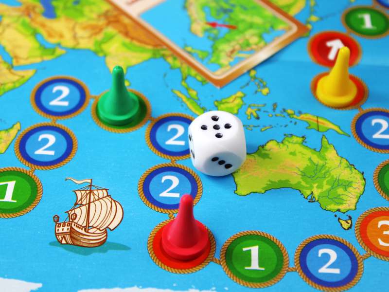 Board game - quiz. Geography