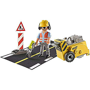 Builder with a Milling Machine