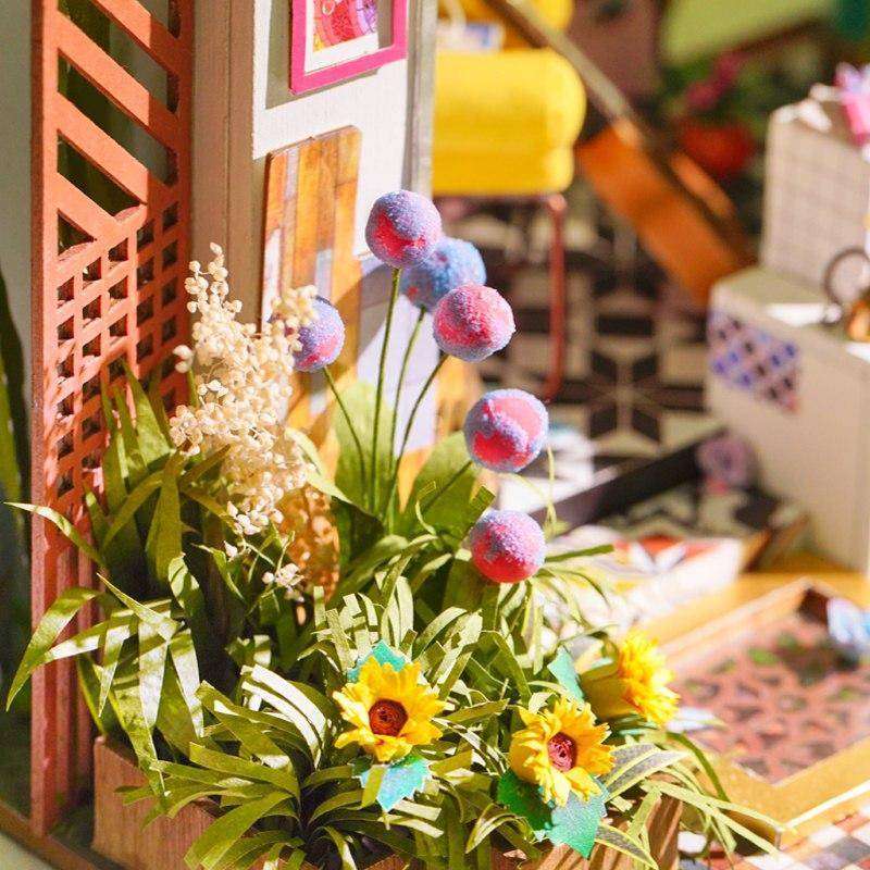 3D Folding Miniature ROBOTIME Summer House