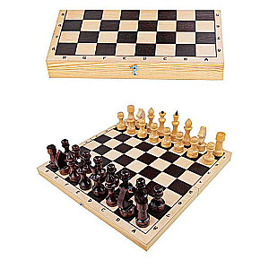 Lacquered Chess with Board