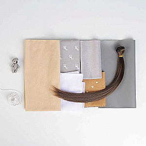 Interior Doll Sofia, Sewing Kit, 15.6 × 22.4 × 5.2 cm