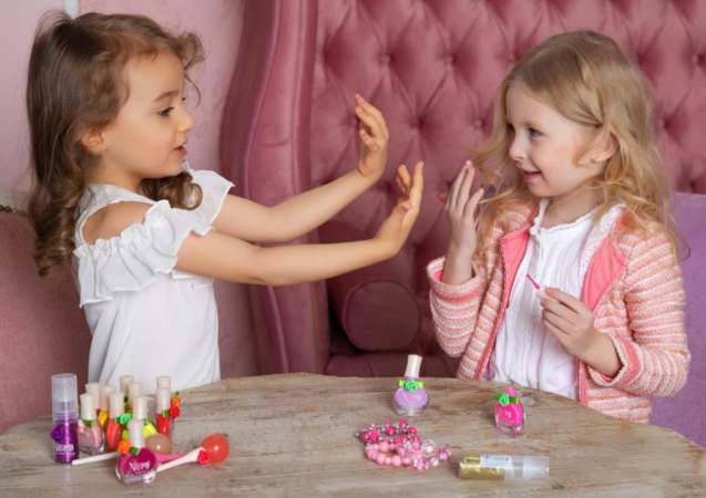 Children's Cosmetics Set NOMI Beauty box №5 - 4 items
