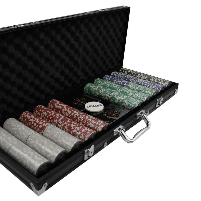 Poker Factory. Set of 500 poker chips with denominations in a black case