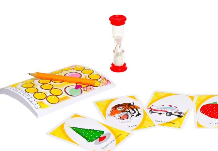 Board game - Alias. Say it differently. Children's