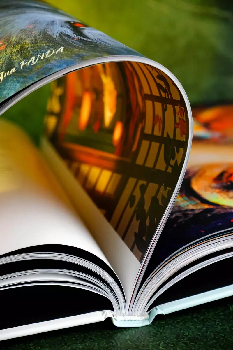Magical Worlds. Artbook