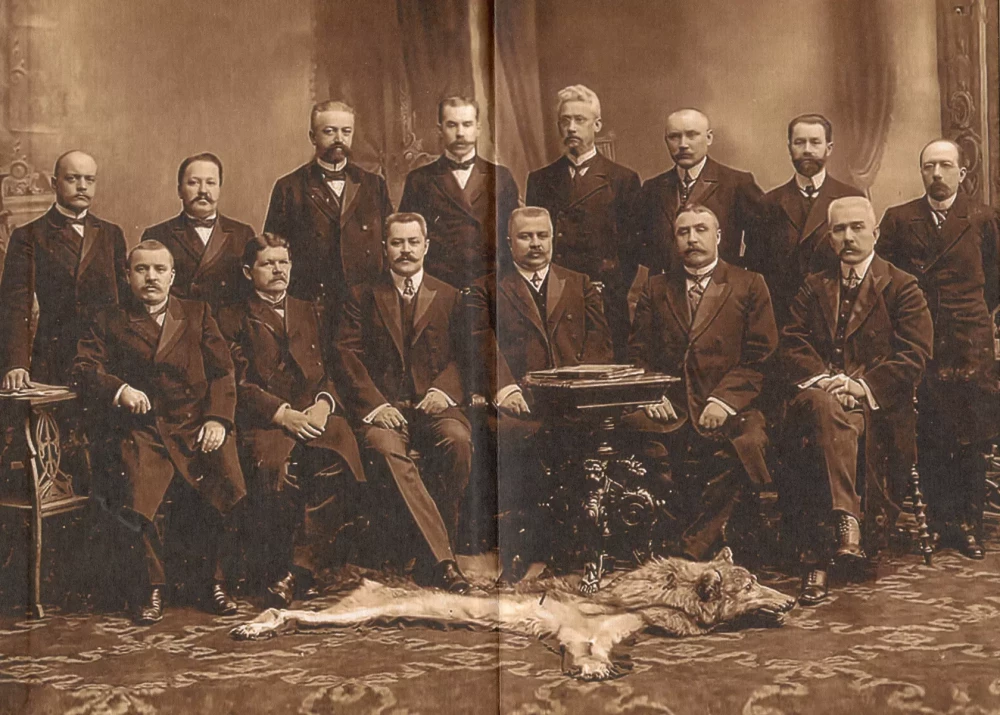 Daily life of the St. Petersburg detective police