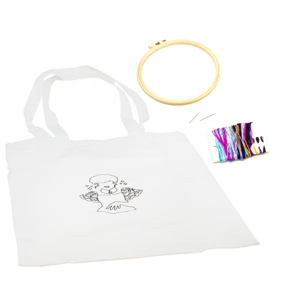 Creative set - Wonderday. Embroidery on a shopper. Girl