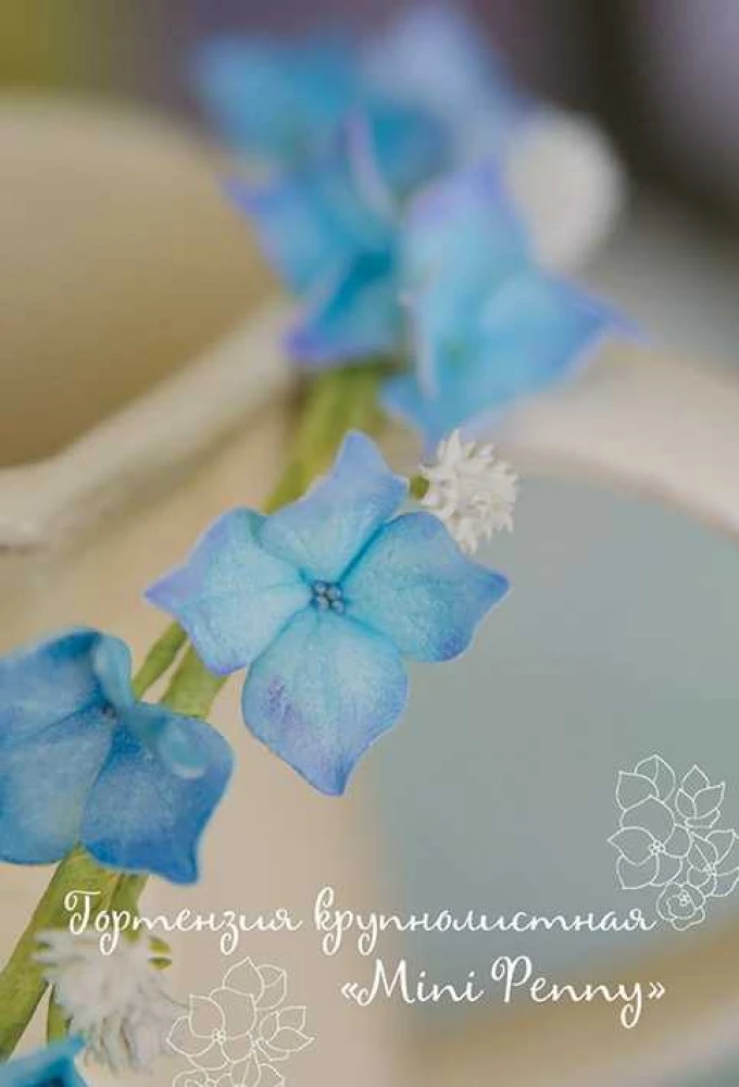 Foamiran Flowers. Stylish Accessories