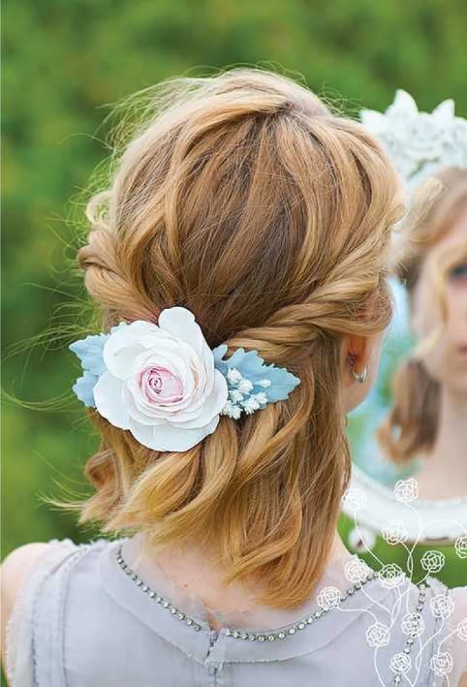 Foamiran Flowers. Stylish Accessories