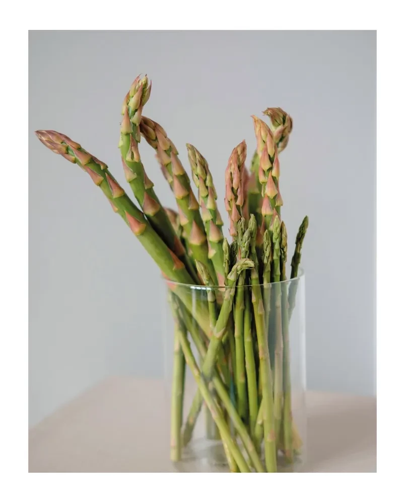 Food That Brings Love. Mindful Eating for Health and Harmony