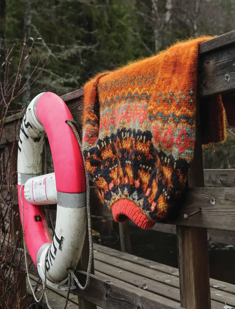 Related to Nature! 21 Luxurious Sweater with Author's Patterns to Keep Warm in the Cold
